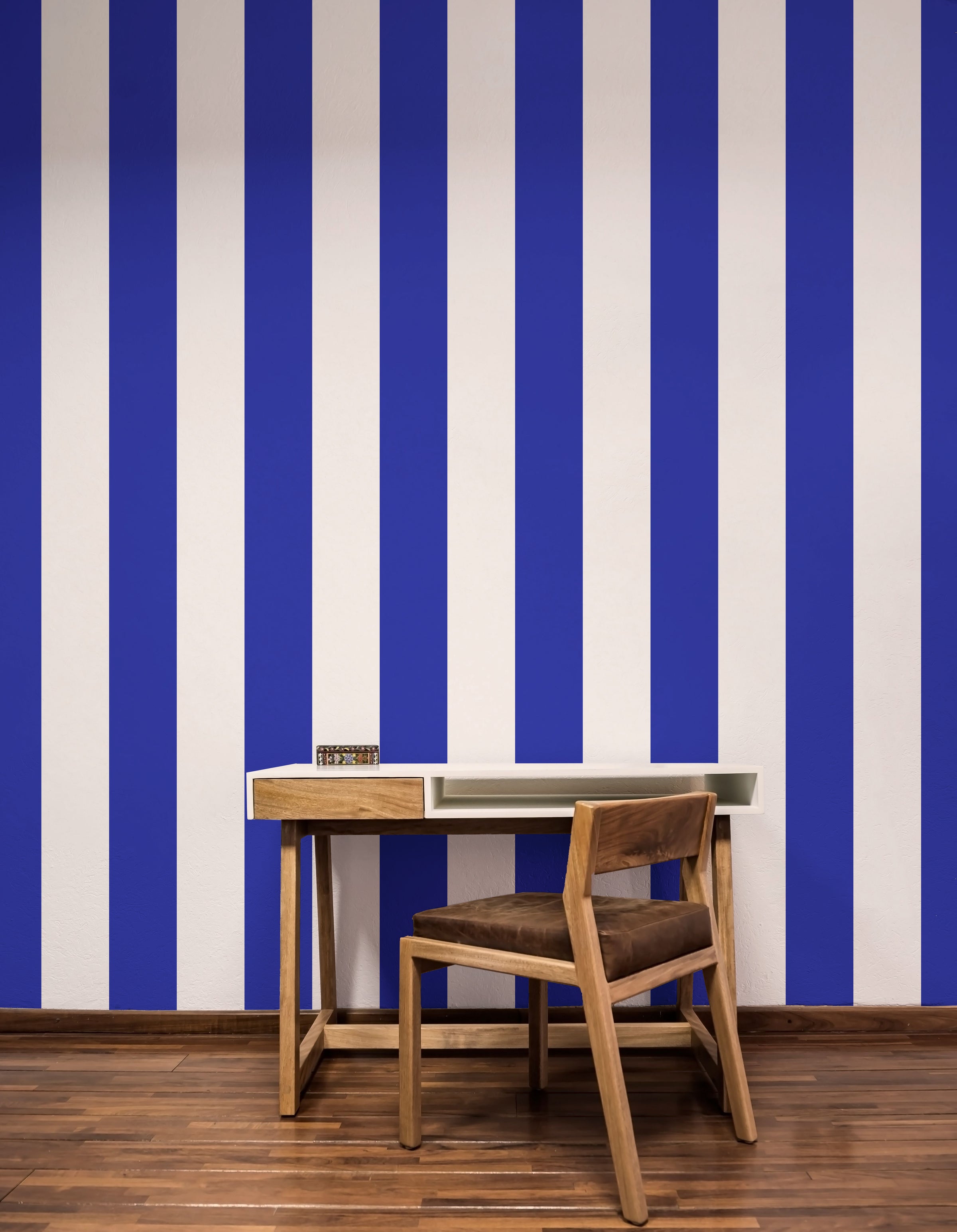 Structured blue stripe pattern for study room wall focus enhancing design